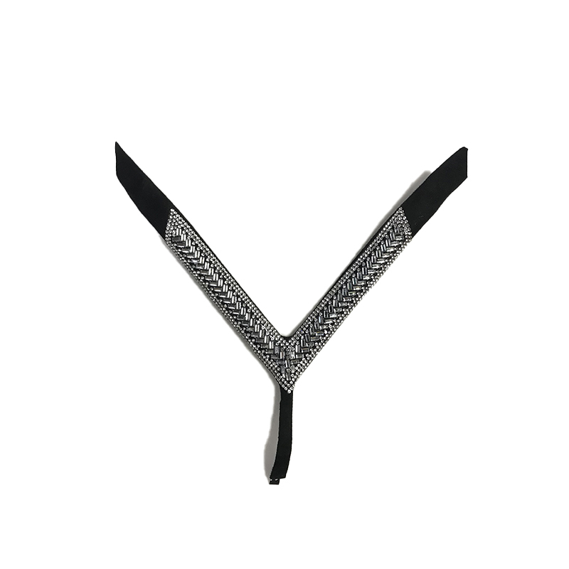 Customized shoes upper jewelry PU velvet laser hot drilling handmade beading women sandals upper semi-finished processing accessories wholesale