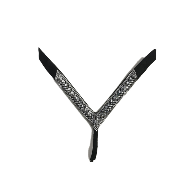 Customized shoes upper jewelry PU velvet laser hot drilling handmade beading women sandals upper semi-finished processing accessories wholesale