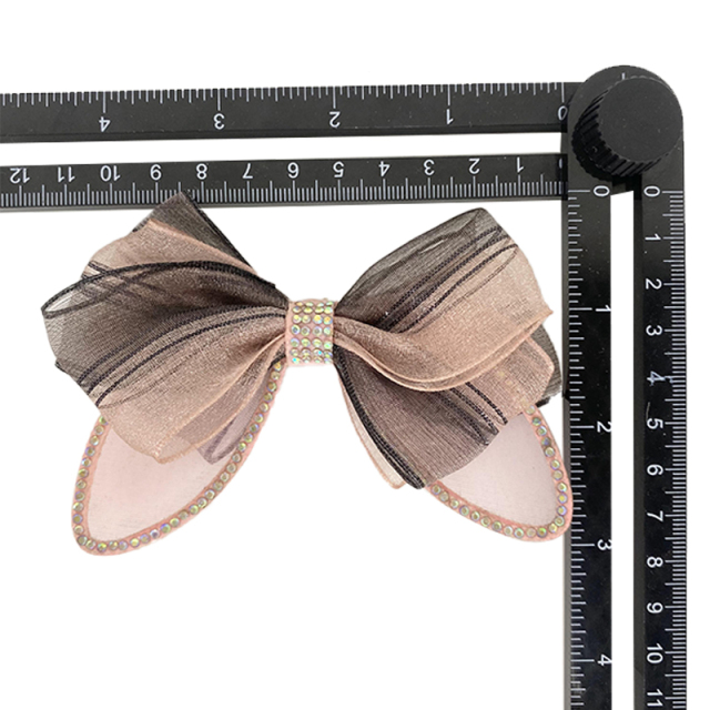 New Bohemian beaded embroidered shoe floral fabric beaded women's shoes, slippers, children's shoes, shoe floral and buckle accessories are processed according to samples