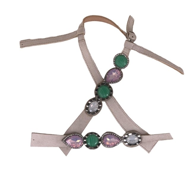 Customized vamps semi-finished shoes material flannel drilling chain paste chain resin acrylic hot drilling sandals accessories to sample processing