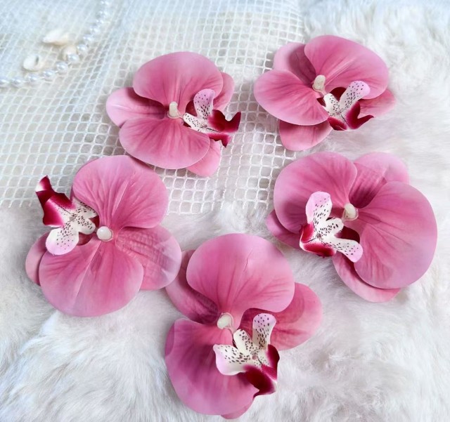 Cross-border hot metal shoe buckle shoe chain shoe flower tassel handmade knitting women's shoes children's shoes shoes flower shoe buckle shoes accessories to sample processing customized