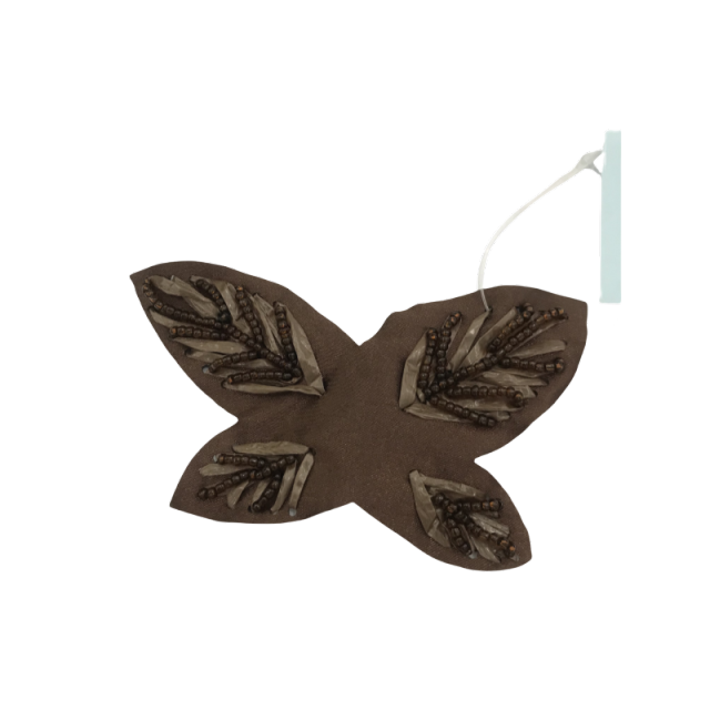 Cross-border hot metal shoe buckle shoe chain shoe flower tassel handmade knitting women's shoes children's shoes shoes flower shoe buckle shoes accessories to sample processing customized