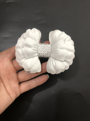 Cross-border hot metal shoe buckle shoe chain shoe flower tassel handmade knitting women's shoes children's shoes shoes flower shoe buckle shoes accessories to sample processing customized