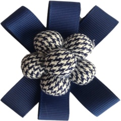 Cross-border hot metal shoe buckle shoe chain shoe flower tassel handmade knitting women's shoes children's shoes shoes flower shoe buckle shoes accessories to sample processing customized