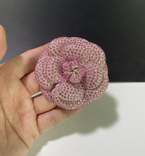 Cross-border hot metal shoe buckle shoe chain shoe flower tassel handmade knitting women's shoes children's shoes shoes flower shoe buckle shoes accessories to sample processing customized