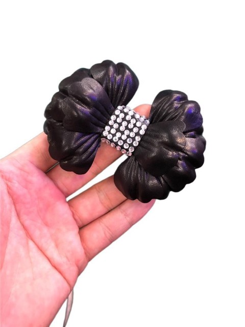 Cross-border hot metal shoe buckle shoe chain shoe flower tassel handmade knitting women's shoes children's shoes shoes flower shoe buckle shoes accessories to sample processing customized