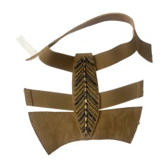 The 2025 summer new custom domestic and foreign trade semi-loop flower-beaded hollowed-out sandals have an elastic band on the outside of the upper