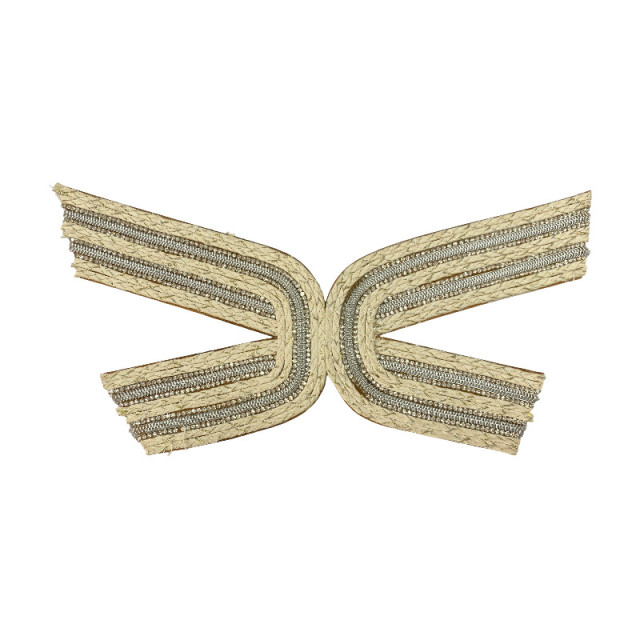 Handcrafted diamond-encrusted woven upper factory direct sales of shoe accessories and auxiliary materials. Retro ethnic style, versatile and long-lasting