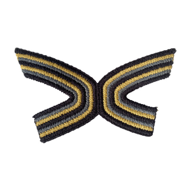 飞织机绣PP线鞋面鞋材刺绣辅料镂空编织半成品鞋面帮面凉鞋加工