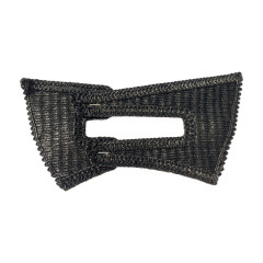 The manufacturer customizes semi-finished products of new ethnic-style beach casual shoes with stone chain woven uppers