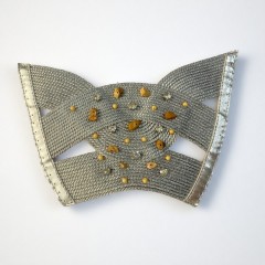 Ein strick an den sandalen