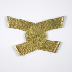 Woven strap casual upper