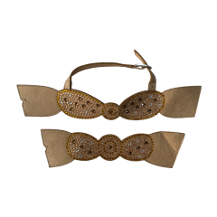 Multicolored small flower-patterned perforated diamond upper