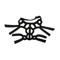 The upper of the flannel laser-ironed diamond sandals