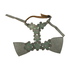 Laser-ironed diamond small flower sandal upper