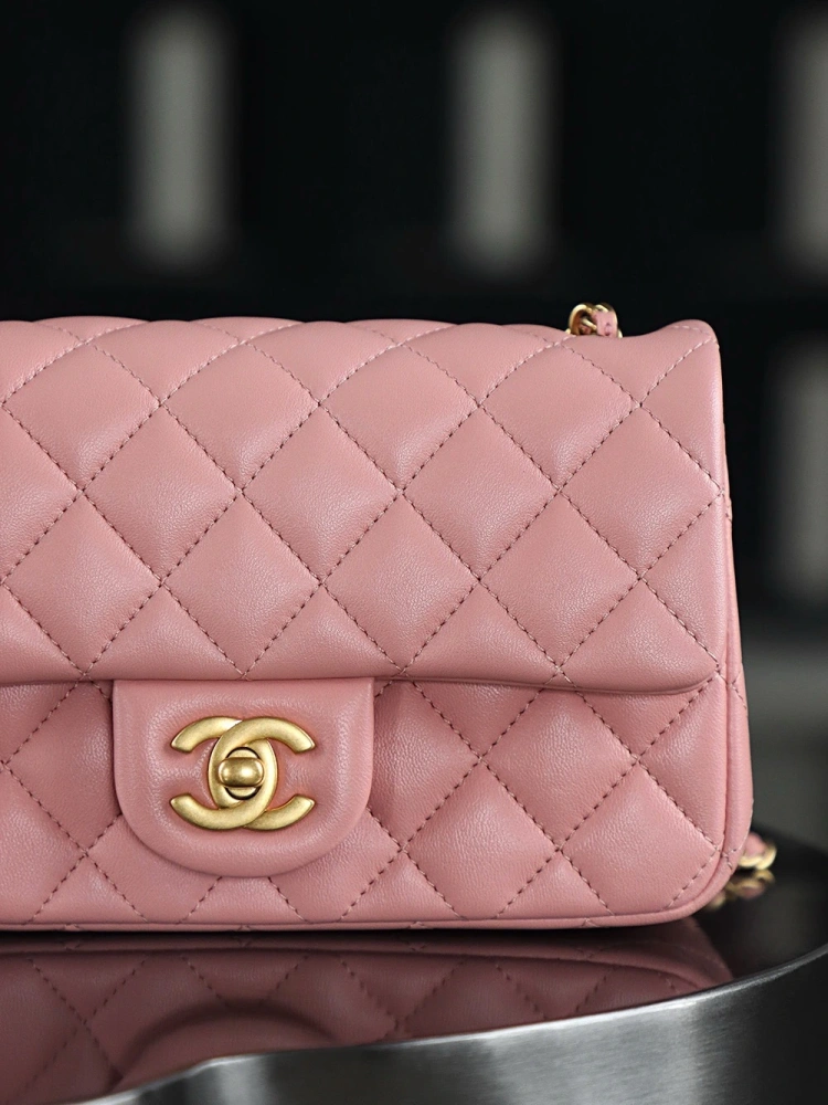 Chanel Golden Ball Pink MINI