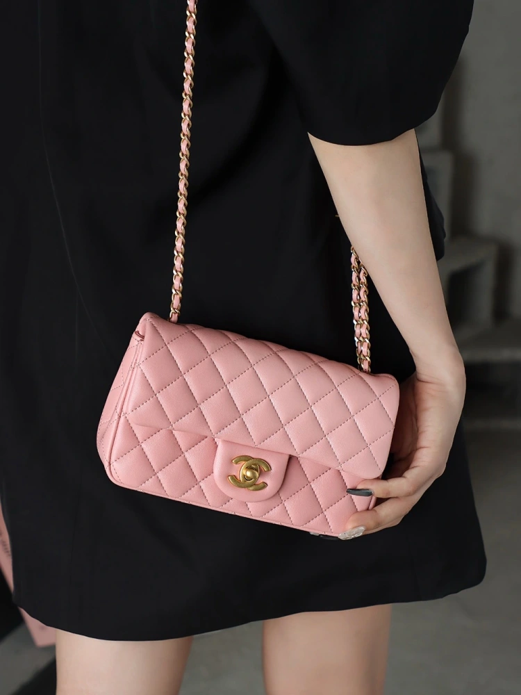 Chanel Golden Ball Pink MINI