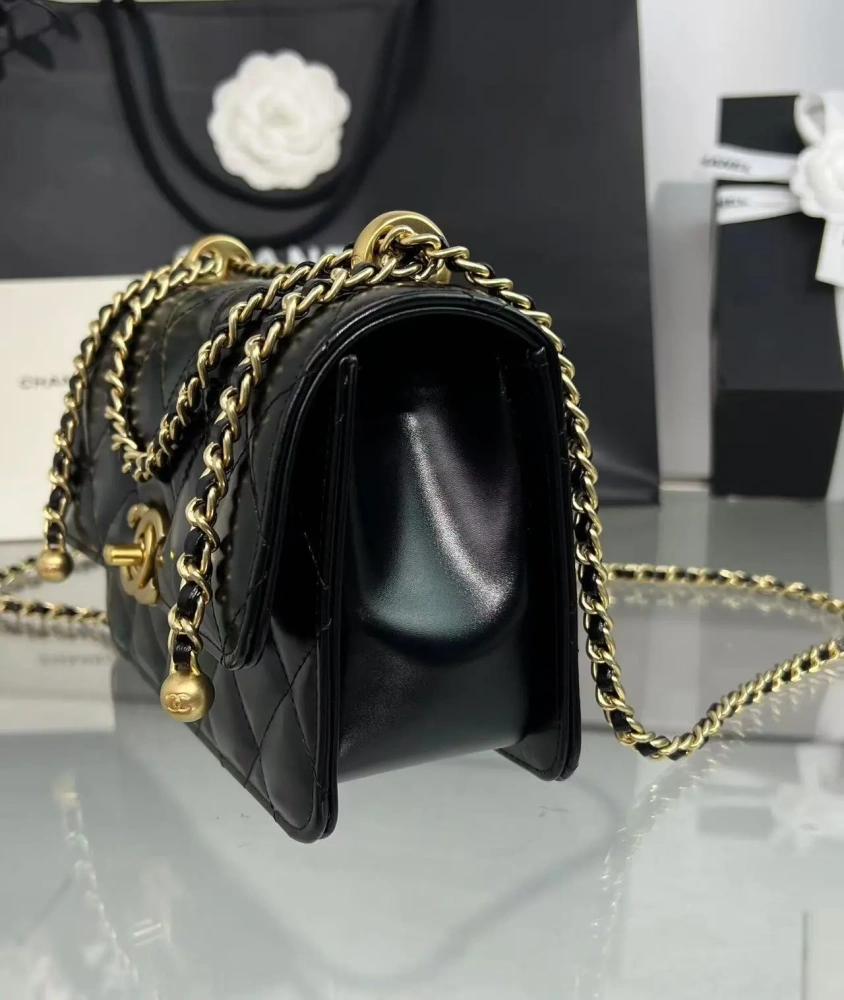 Chanel shoulder crossbody bag AS2615
