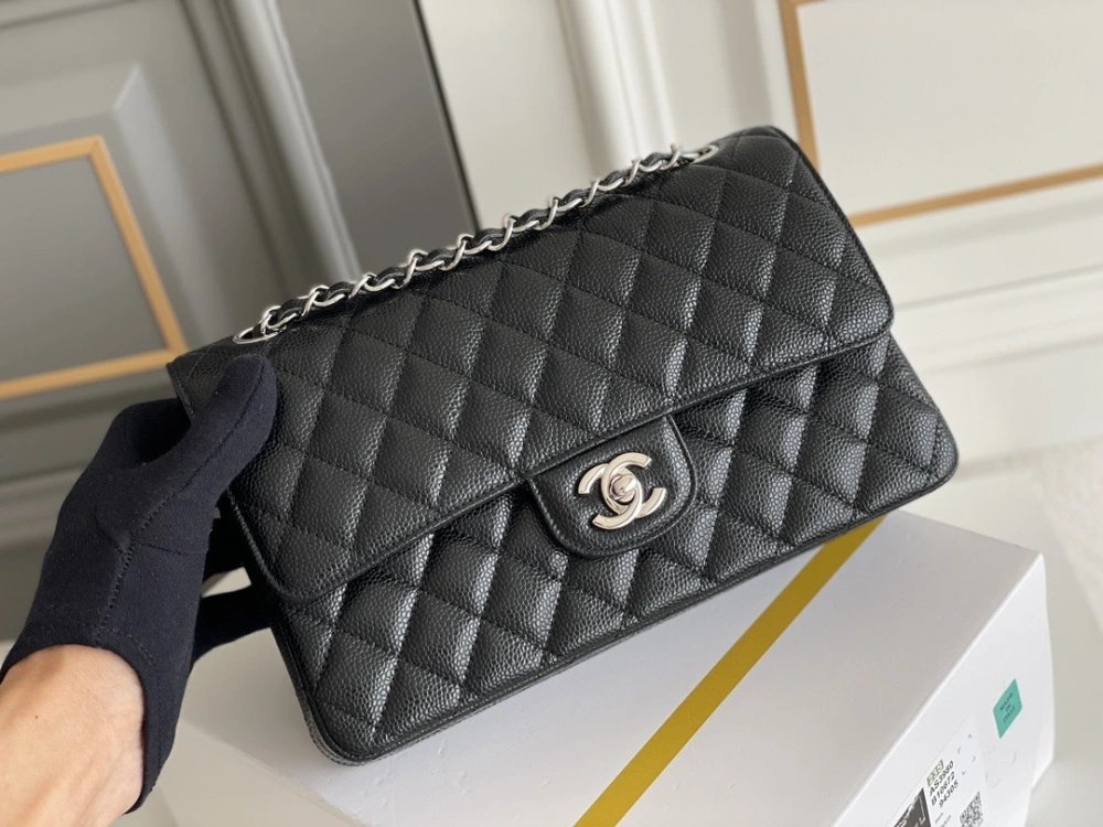 Medium CF Chanel Classic Flap Bag Caviar