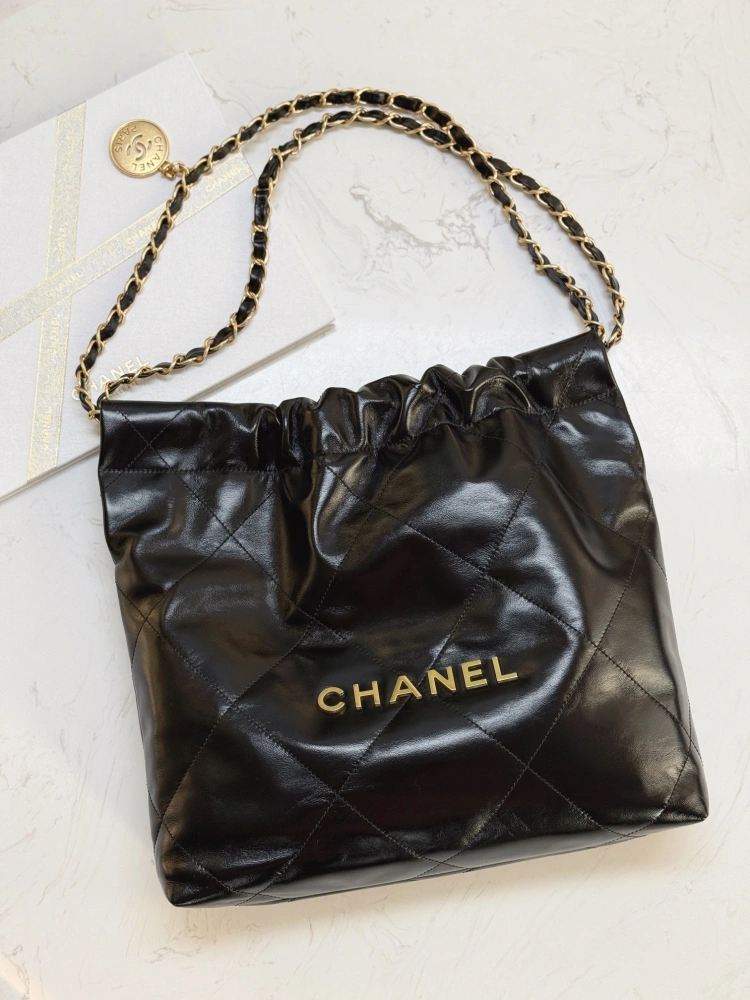 Chanel 22bag shopping bag