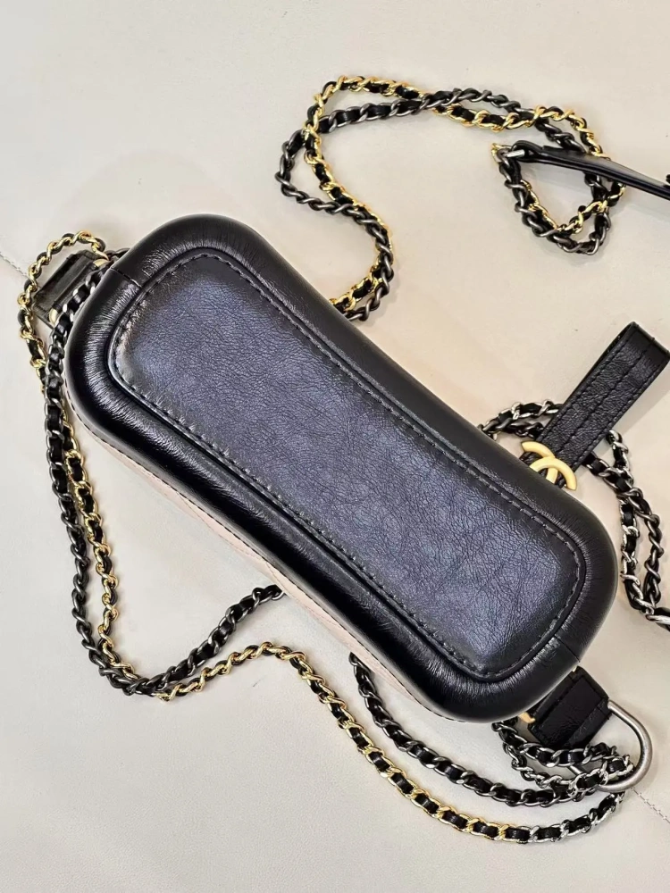 Chanel gabrielle hobobag