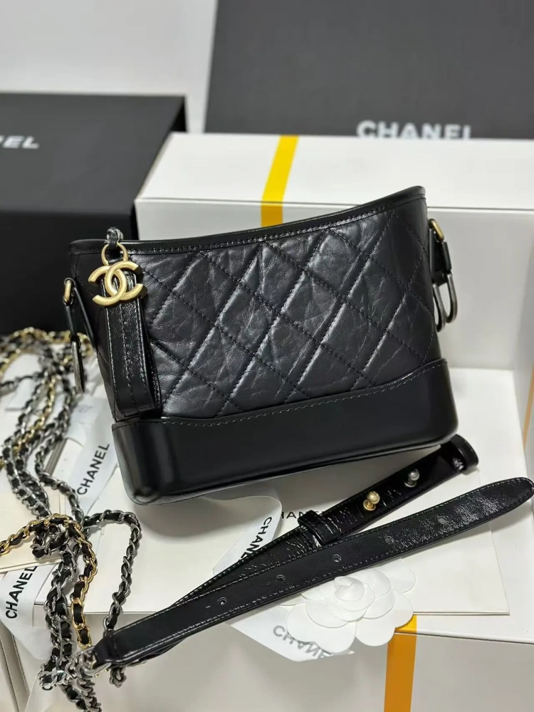 Chanel gabrielle hobobag