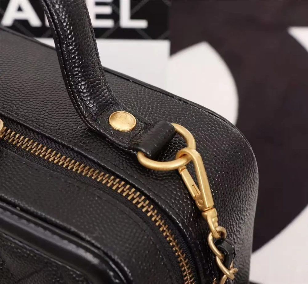 ChaneL cosmetic bag