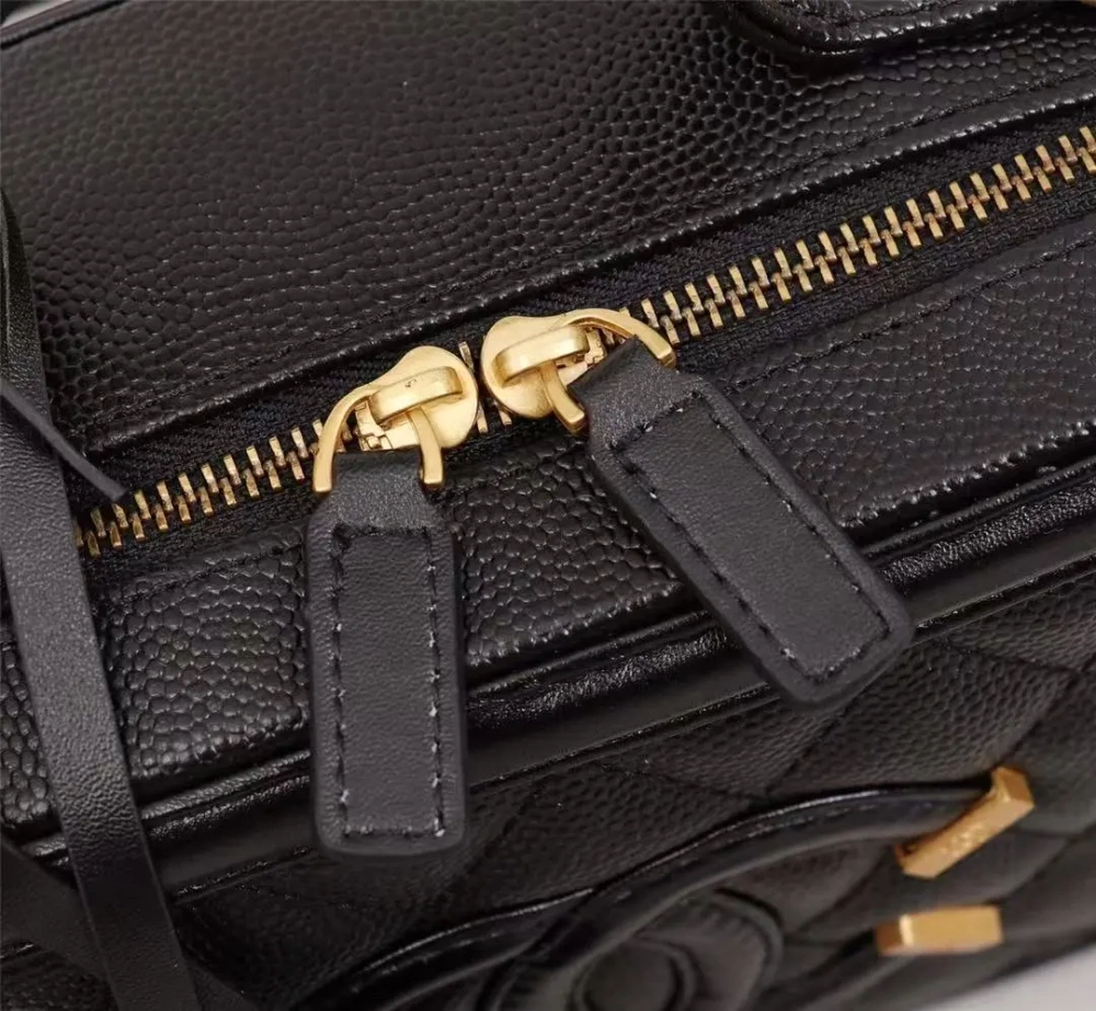 ChaneL cosmetic bag