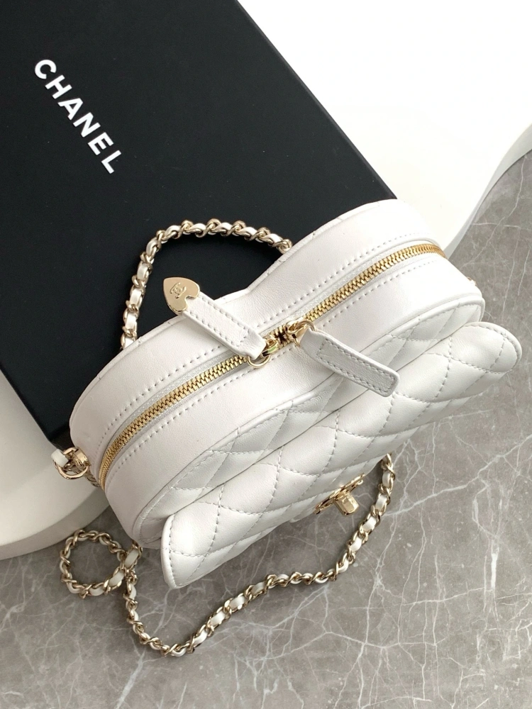 Chanel 22cc Spring/Summer Heart