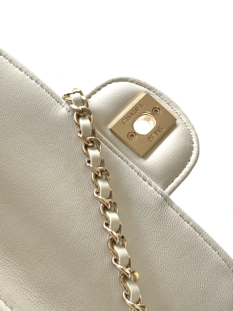 Chanel 22cc Spring/Summer Heart