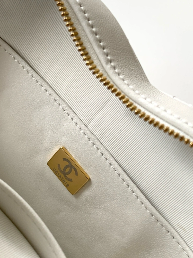 Chanel 22cc Spring/Summer Heart