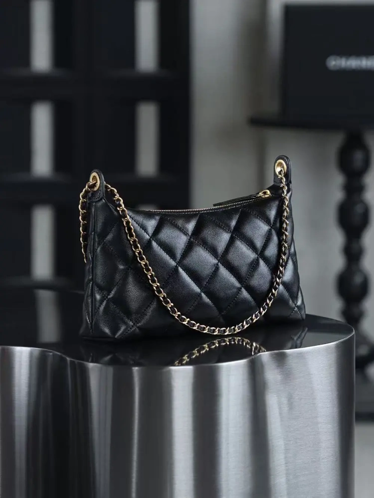 Chanel 25s Hobo Gold