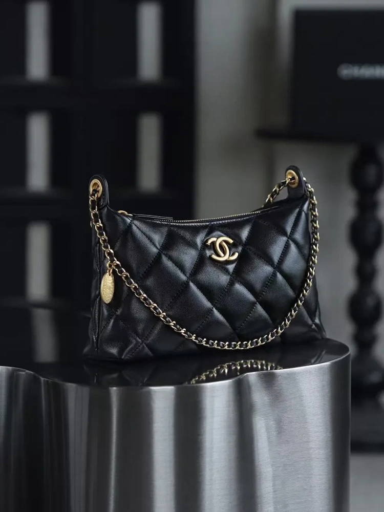 Chanel 25s Hobo Gold