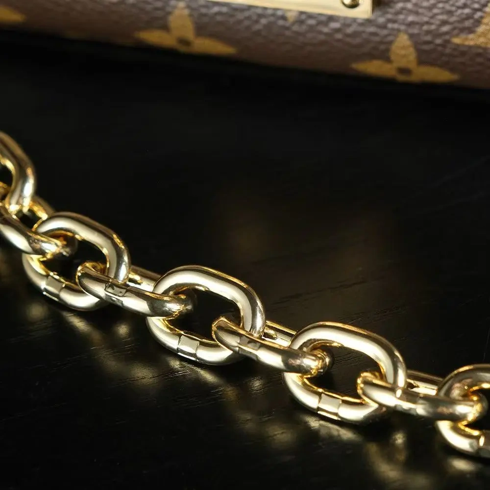 LV Pochette Métis East West M46279P Bag