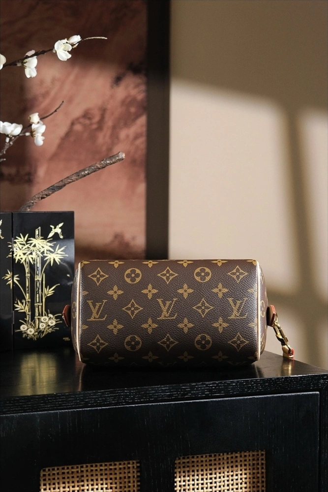 LV Speedy Bandoulière 20