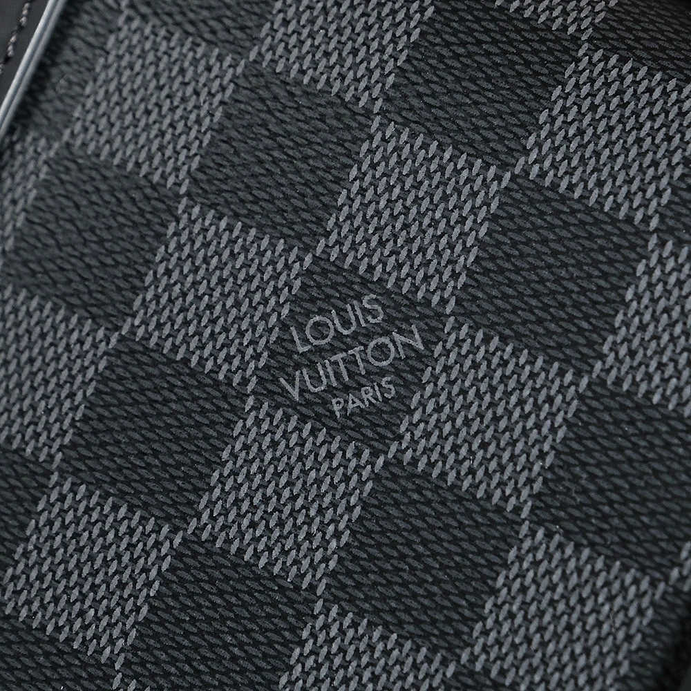LV PORTE DOCUMENTS VOYAGE