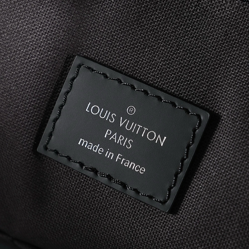 LV PORTE DOCUMENTS VOYAGE