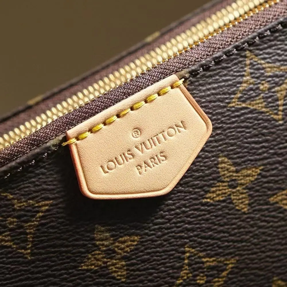 LV MULTIPOCHETTE