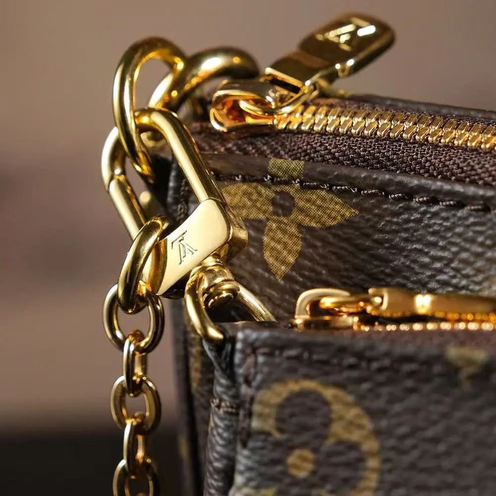 LV MULTIPOCHETTE