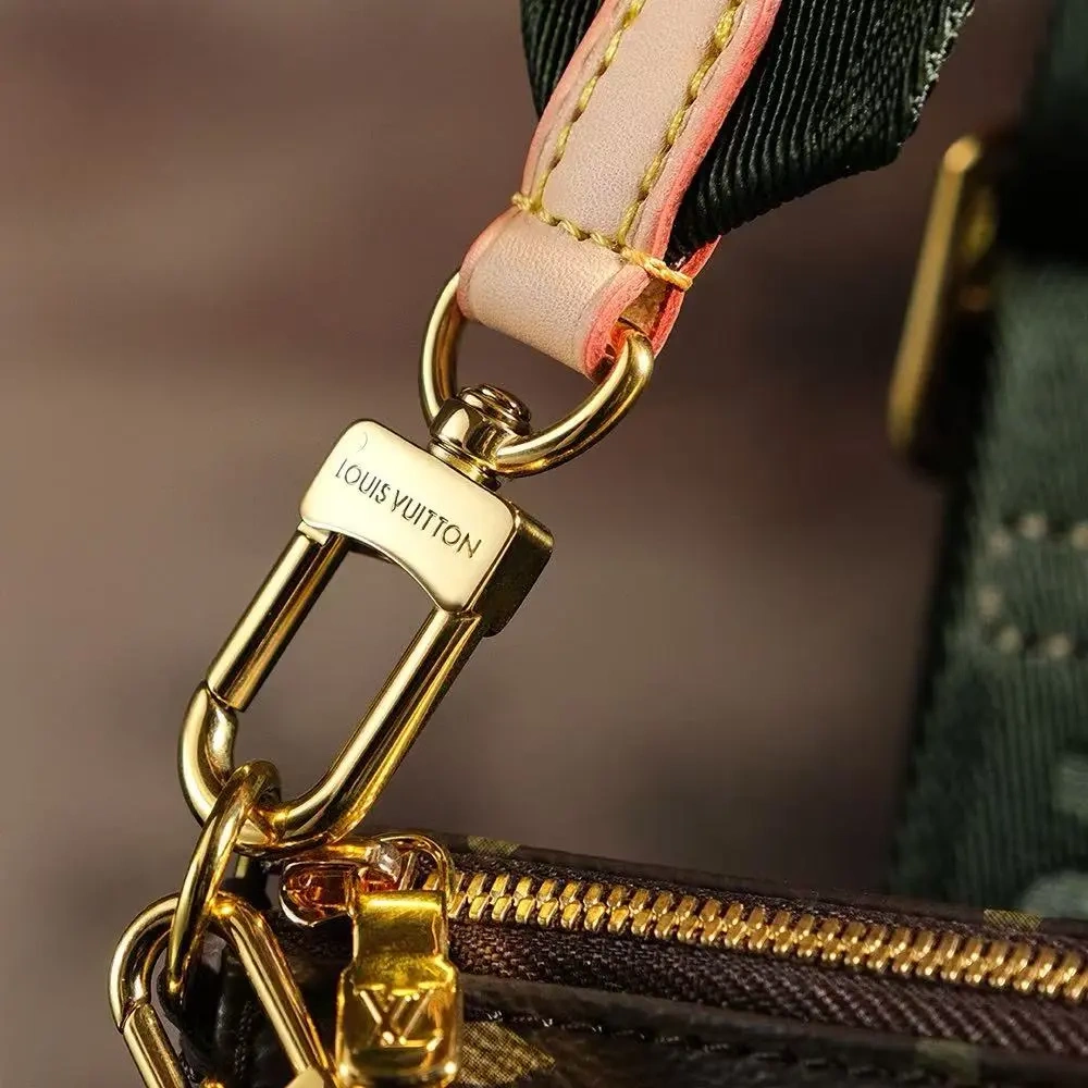 LV MULTIPOCHETTE