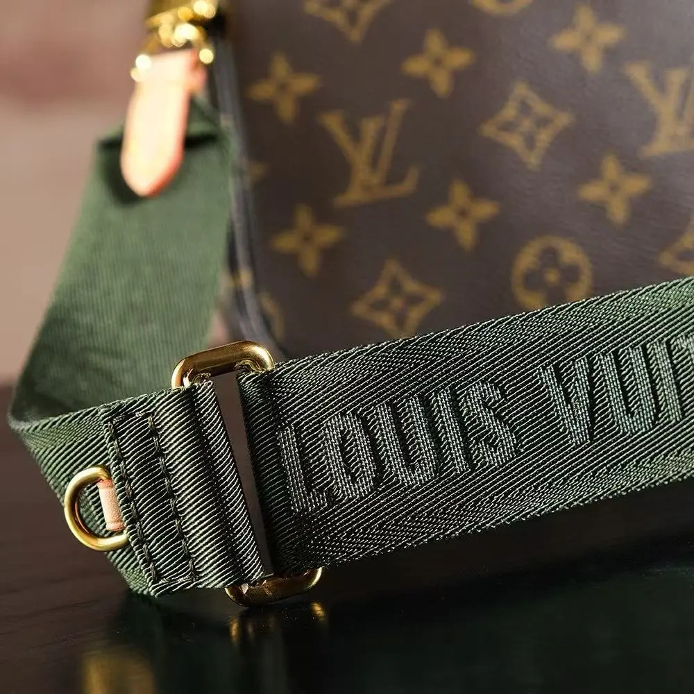 LV MULTIPOCHETTE