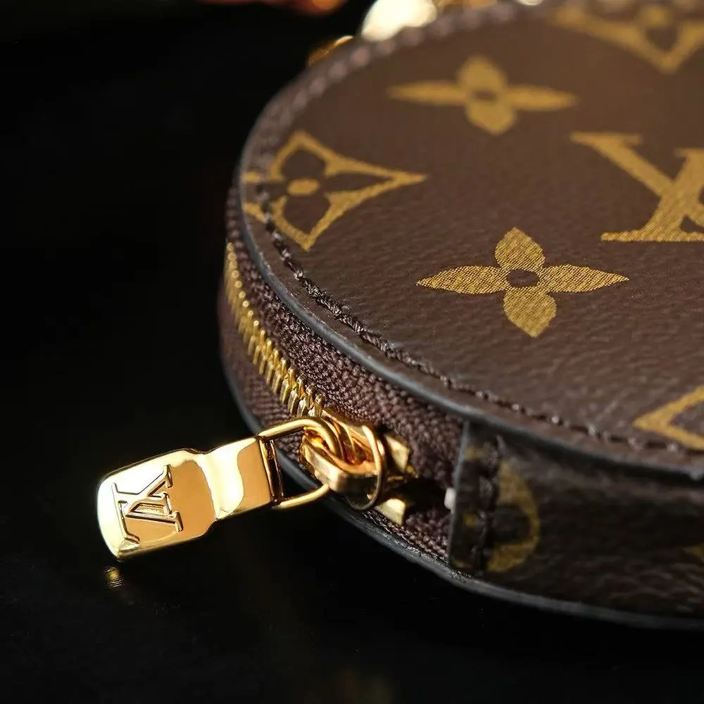 LV MULTIPOCHETTE