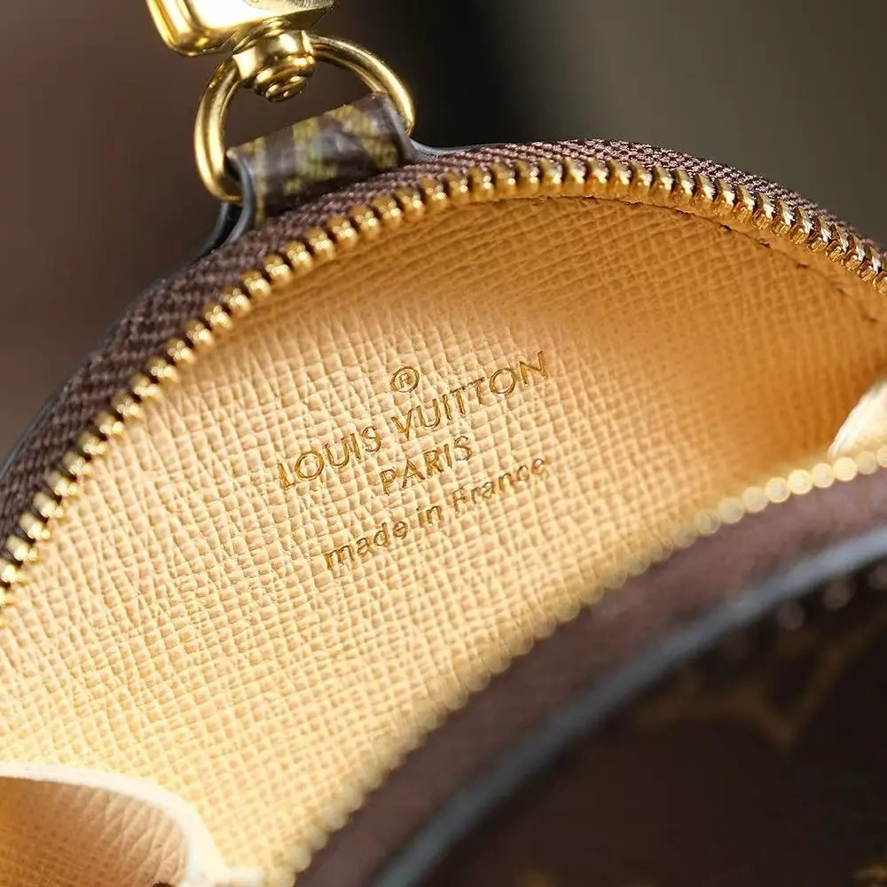 LV MULTIPOCHETTE