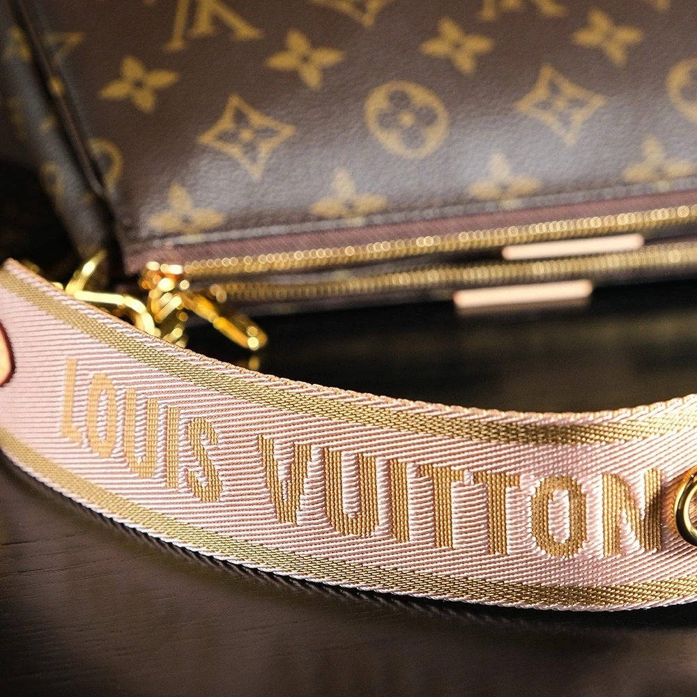 LV MULTIPOCHETTE