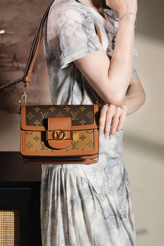 LV MINI DAUPHINE M45959