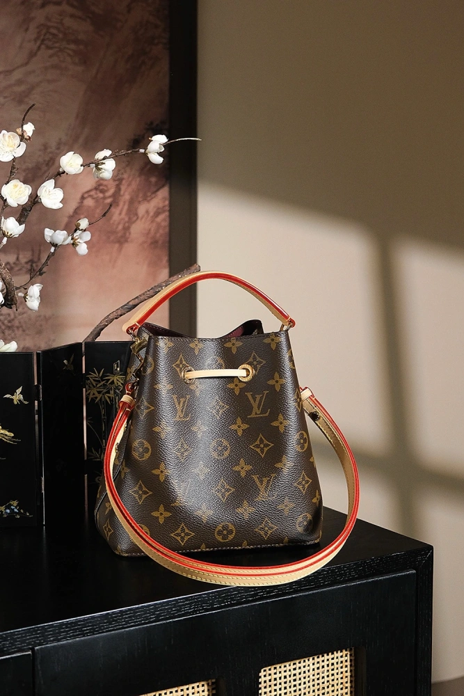 LV NÉONOÉBB Mini new small bucket bag
