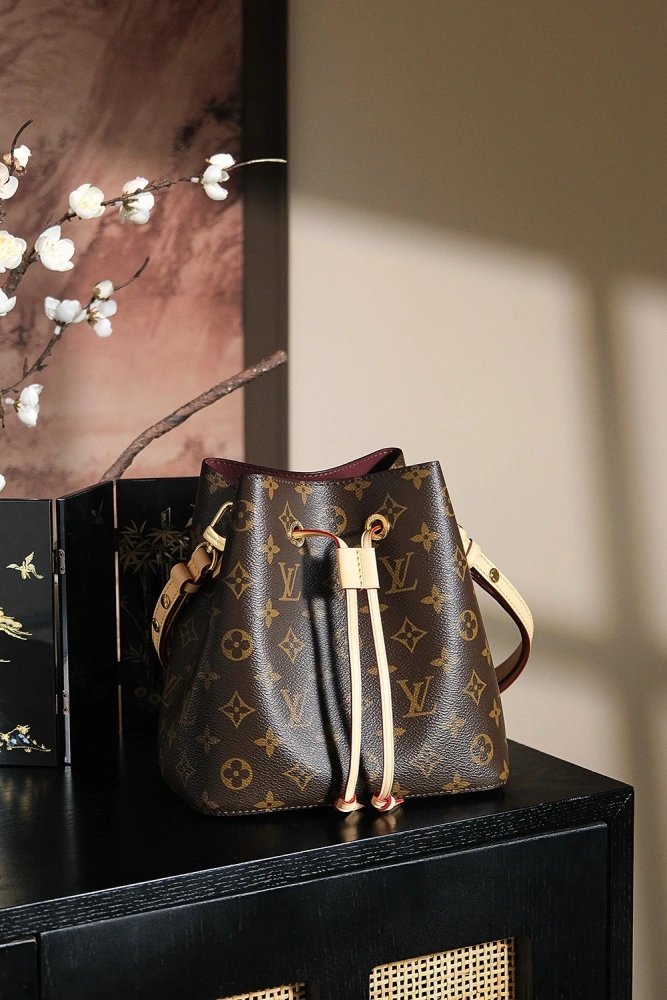 LV NÉONOÉBB Mini new small bucket bag