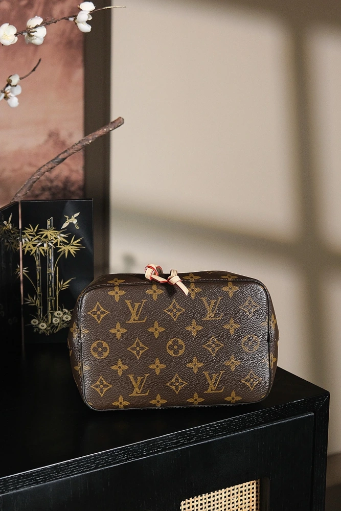 LV NÉONOÉBB Mini new small bucket bag