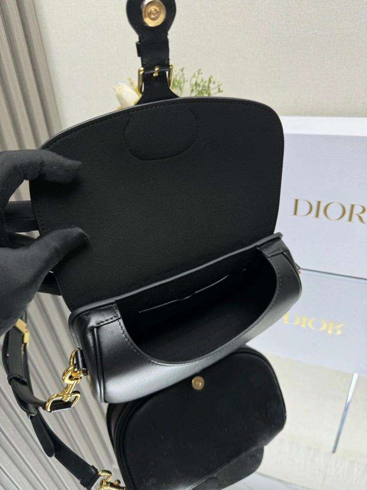 DIOR Bobby