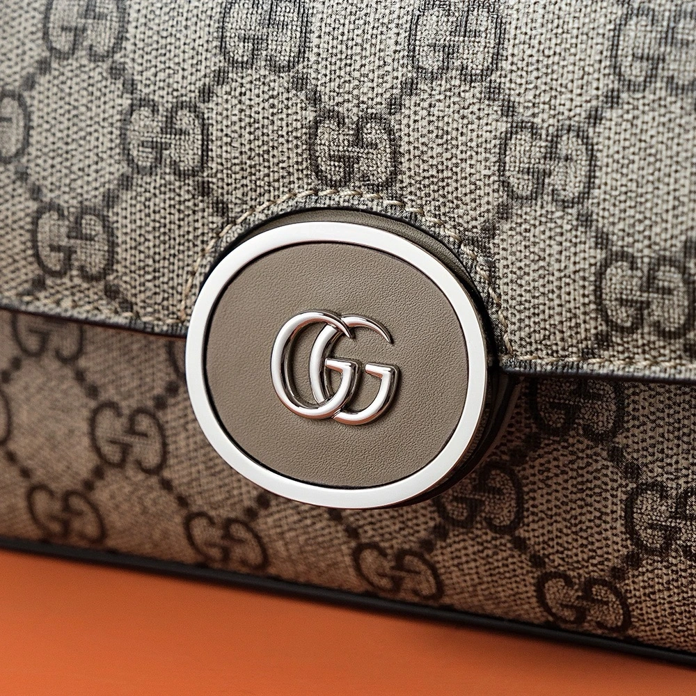 Gucci Petite
